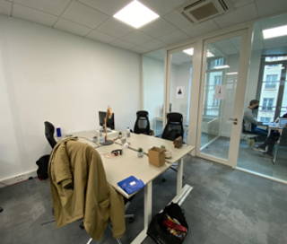 Bureau privé 52 m² 12 postes Coworking Rue de Charenton Paris 75012 - photo 4
